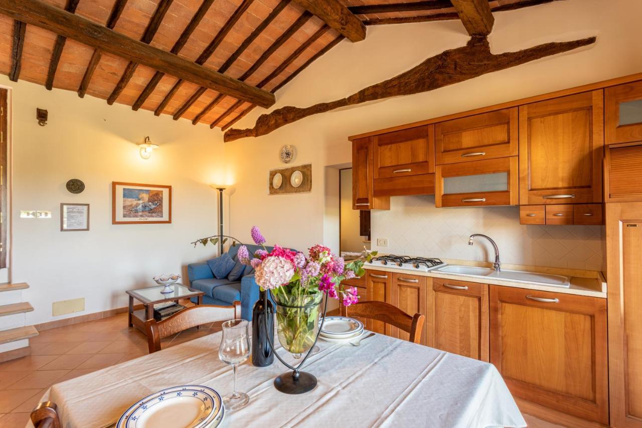 Agriturismo Vergelle มอนตาลชิโน ภายนอก รูปภาพ