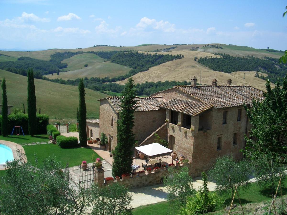 Agriturismo Vergelle มอนตาลชิโน ภายนอก รูปภาพ