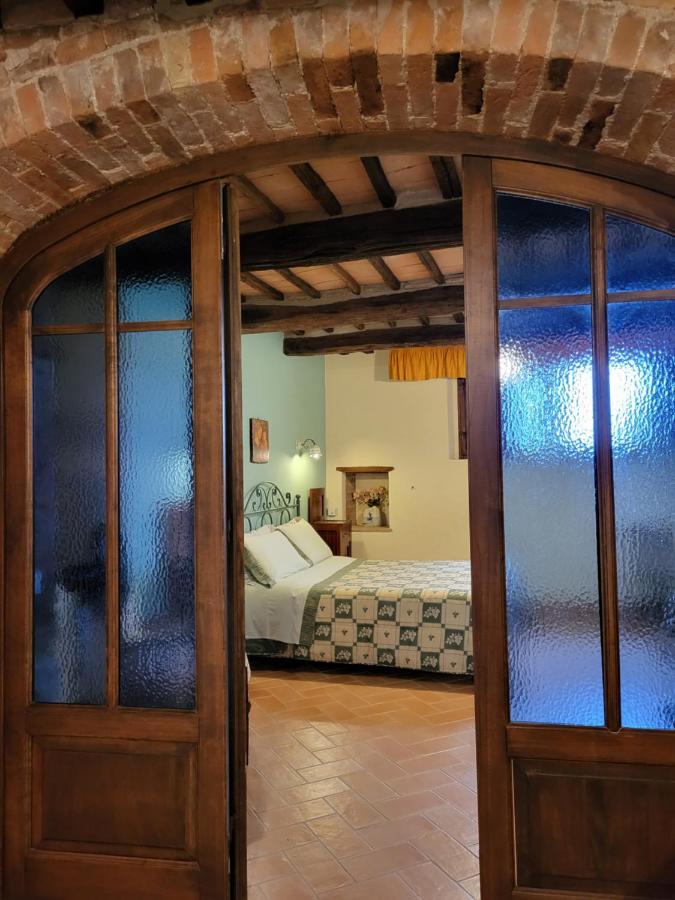 Agriturismo Vergelle มอนตาลชิโน ภายนอก รูปภาพ