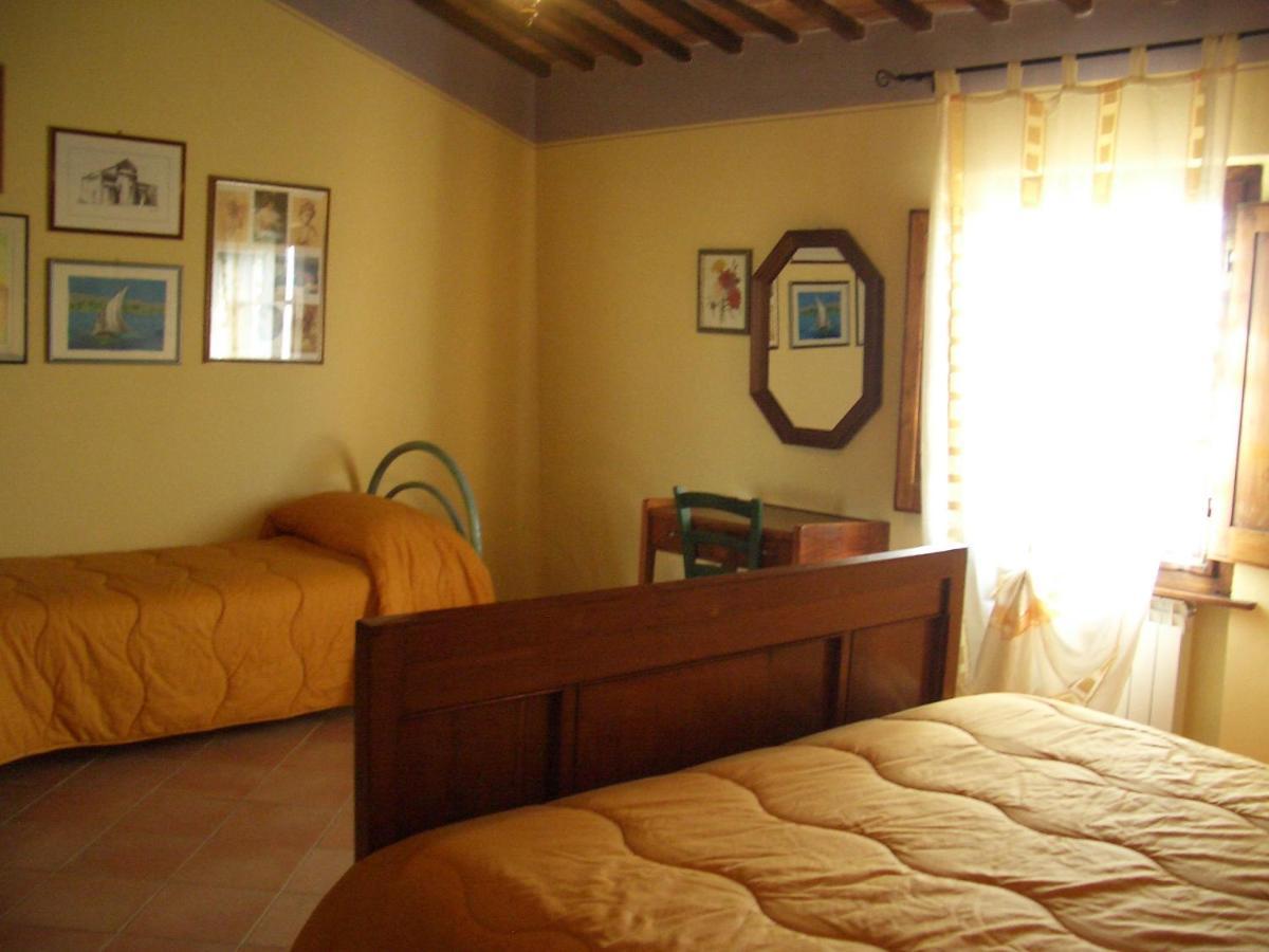 Agriturismo Vergelle มอนตาลชิโน ภายนอก รูปภาพ