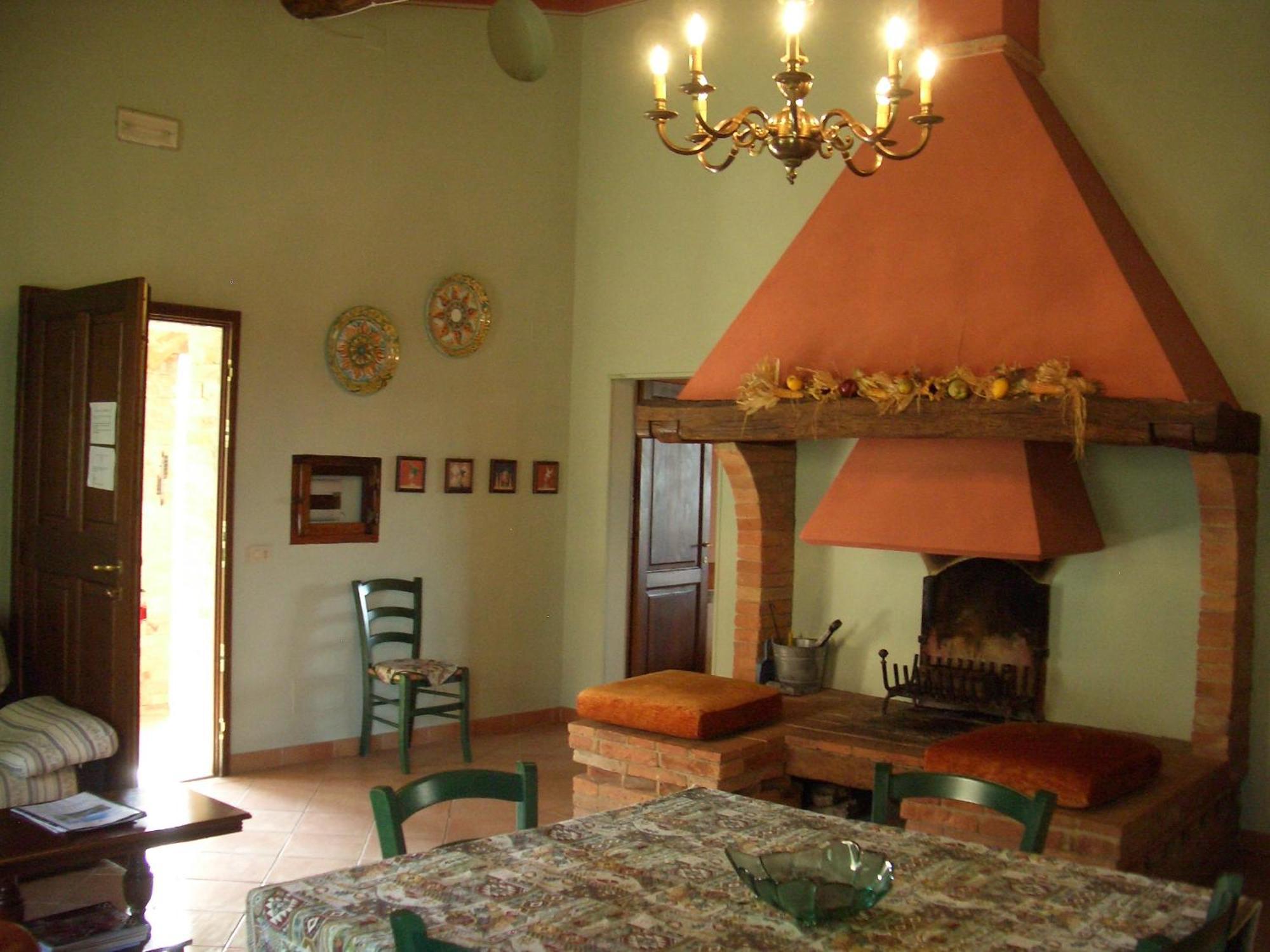 Agriturismo Vergelle มอนตาลชิโน ห้อง รูปภาพ